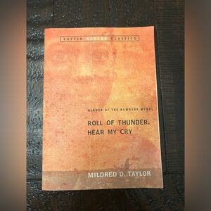 Roll Of Thunder, Hear My Cry Book by Mildred D. Taylor